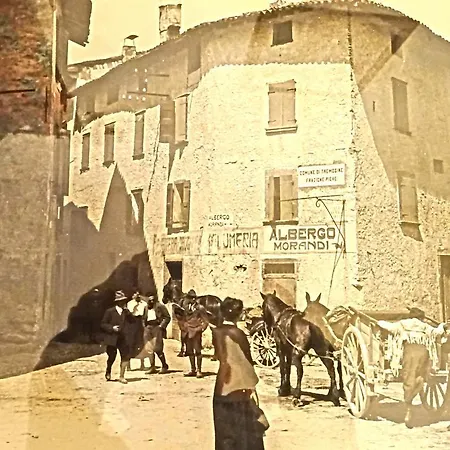 Casa Del Borgo Olga By Gardadomusmea *