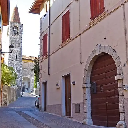 Casa Del Borgo Olga By Gardadomusmea Tremosine