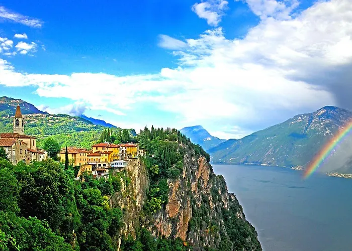 Casa Del Borgo Olga By Gardadomusmea Tremosine