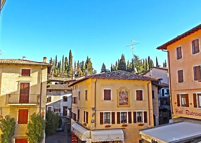 Hébergement de vacances Casa Del Borgo Olga By Gardadomusmea Tremosine